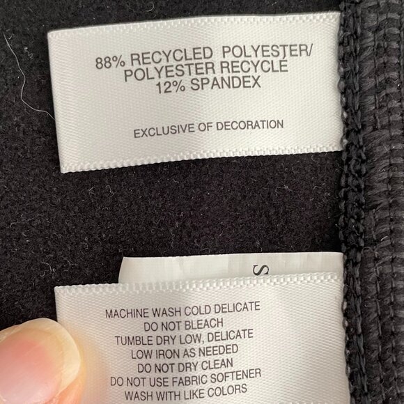 Cutter & Buck 1/2 Zip LS Hi Neck Athletic Recycled Poly + Spandex Top Black Sz S - Picture 8 of 12